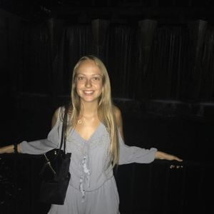 Meet your Posher, Alison